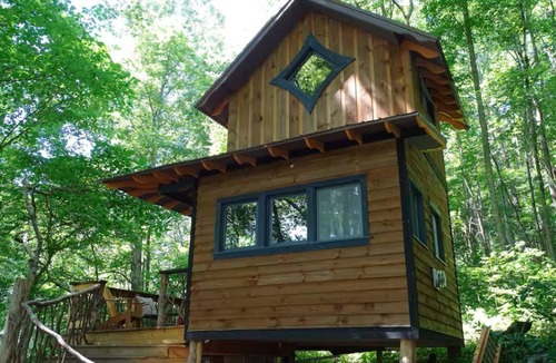 Barnardsville Cabin | Woodland Chalet/Peaceful Forest Retreat