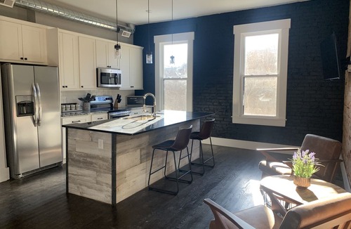 Covington House | Wow! Brand New in the Heart of Mainstrasse!