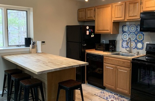 Bartlett Condo | Wright Place