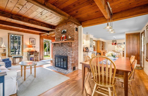 Northwest Harwich House | Your Cape Getaway – Beach Plum Cottage
