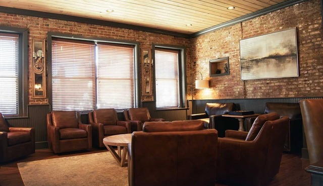 2200 sq. ft. 2-bedroom condo in the center of downtown Knoxville