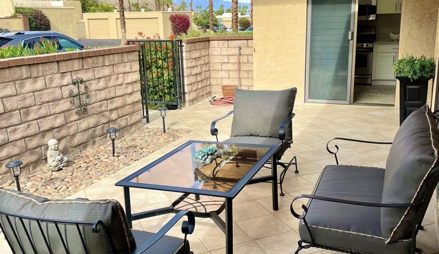 A True Desert Retreat! Tennis Anyone? Private Fun Community! Close to All!