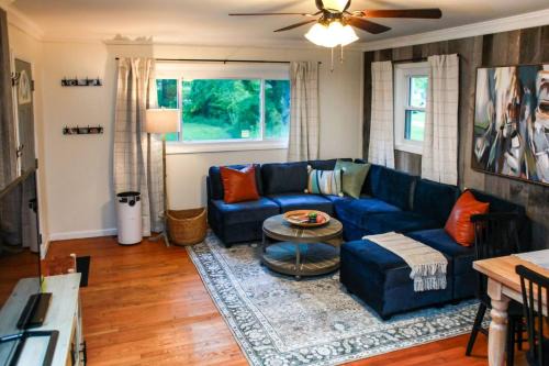 Alice Rocks - Pet Friendly, Firepit, WiFi