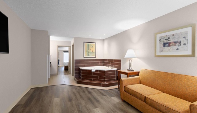Baymont by Wyndham Knoxville I-75