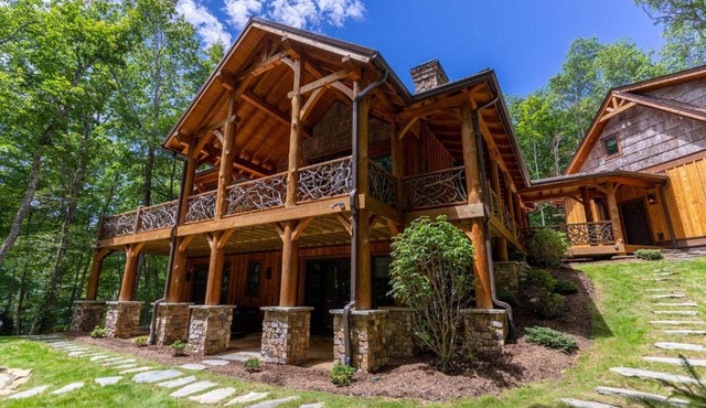 Bear Creek Cabin at Eagles Nest