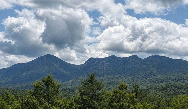 Beautiful 3-bedroom condo in Sugar Mountain perfect for your getaway