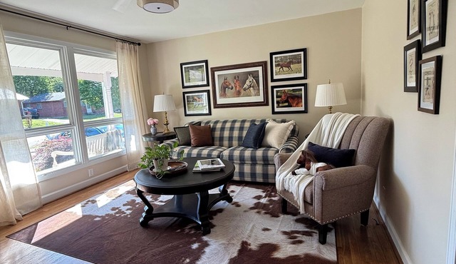 Bluegrass Retreat: Peaceful 3-bedroom house in charming Lexington