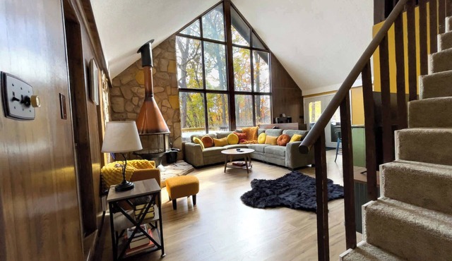 Chalet w Grill, FirePit, Games & Wifi