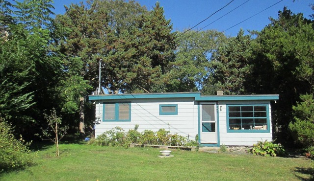Clamalot Cottage ,Near Beaches, Quiet, Pastoral