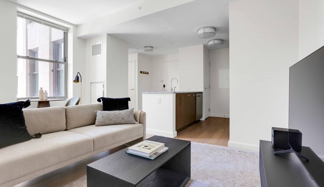 Classic Back Bay 1BR w/W/D & Gym, 2 blocks to T, by Blueground
