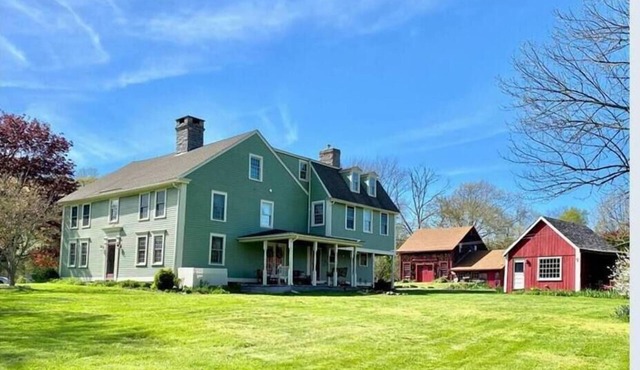Coastal Antique farmhouse