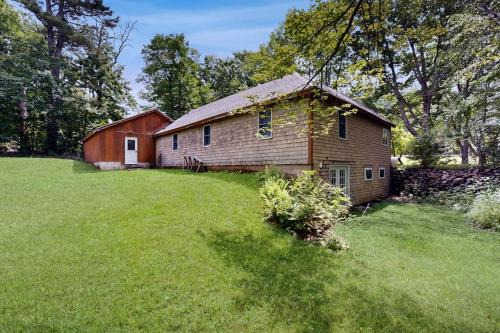 Come Spring Hideaway