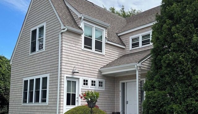 Come Stay by the Sea on Easton’s Point — A 5-Star Guest Favorite!