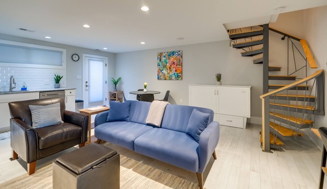 Cozy DC Apartment ~ 1 Mi to National Mall