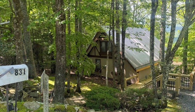Eagles Nest Chalet Su
