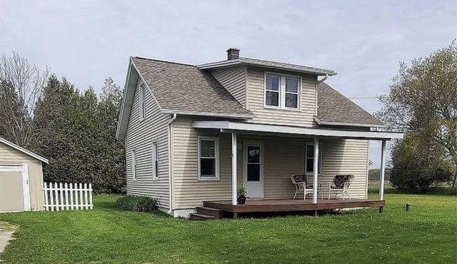 Egg Harbor Getaway. Close to it all: Town, beach, Fun Park etc. & pet friendly!