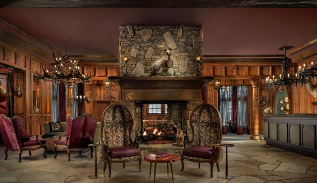 Grand Bohemian Lodge Asheville, Autograph Collection
