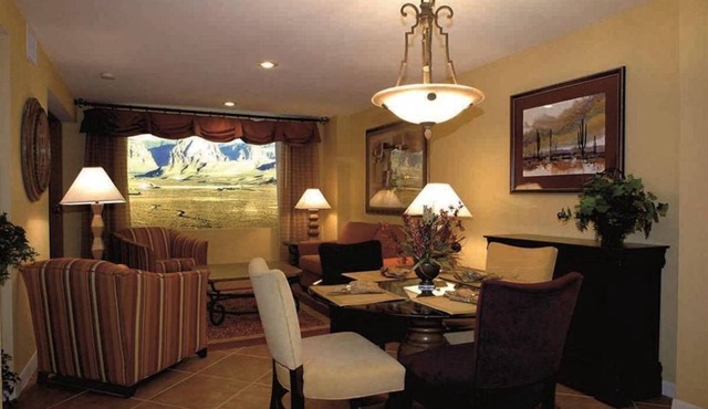 Grandview at Las Vegas: 1-BR, Sleeps 4, with 1 Full Kitchen