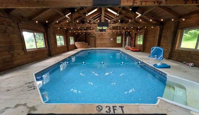 Heated Indoor Pool | Net Bed | Theater | 100 acres