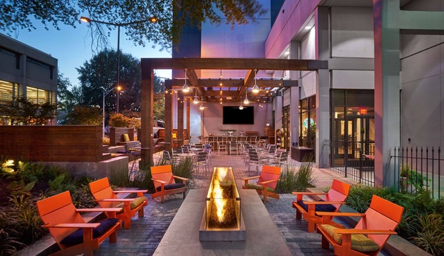 Hilton Knoxville
