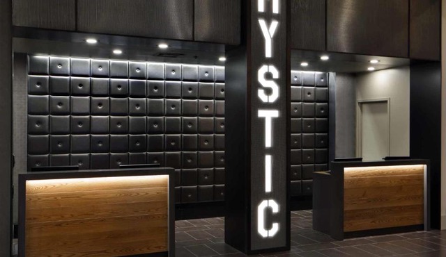 Hilton Mystic
