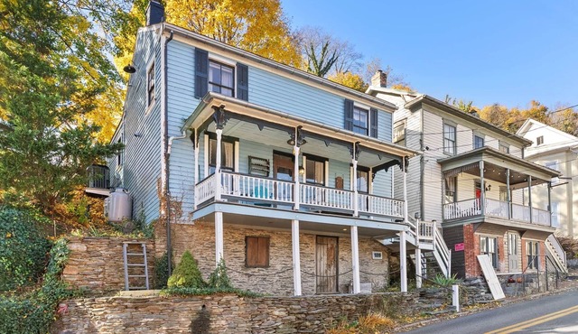 Historic High Street Retreat
