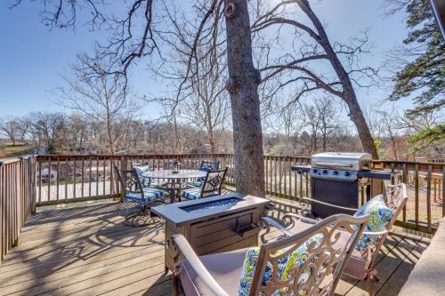 Lakefront Eucha Escape w/Views & Boat Slip!