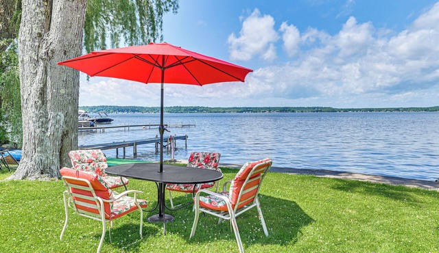 Lakefront Gem w/Dock Near Saratoga Race Course