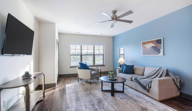 Landing | Spectacular 1BD, Clubhouse, Gym