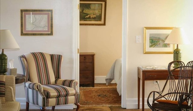 Light Horse Inn: Suite 3