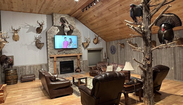 Lofty Lodge on the Bourbon Trail
