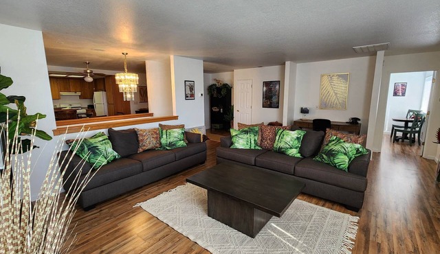Lost World Lodge - Your Jurassic Park Vacation Rental