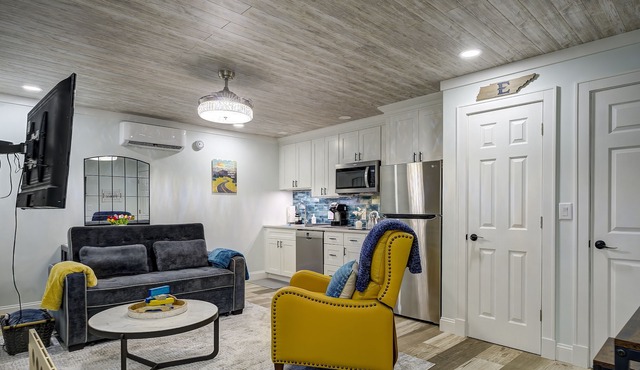 Luxe Jonesborough Haven