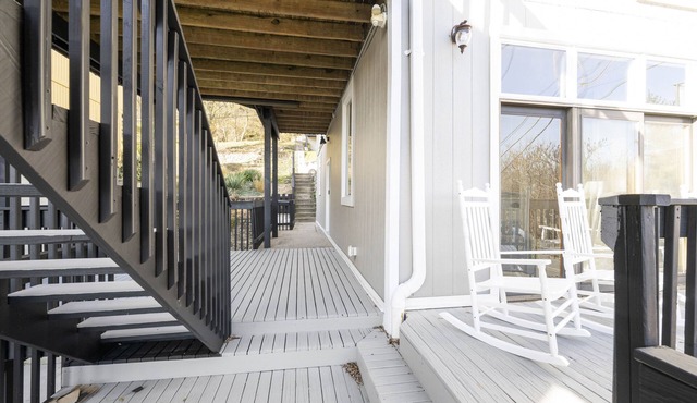 Maryland’s Incline Dist By Blackhouse – Historic 2 BDR w/Incredible Views!