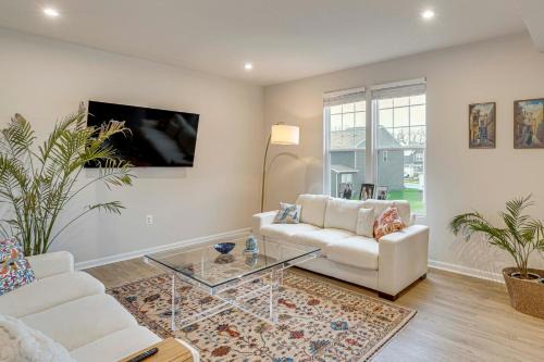 Near Charles Town & Harpers Ferry! Brand-New Home