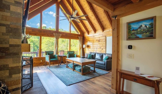 New Hot Tub - Sweet Pines Cabin - Sleeps up to 8