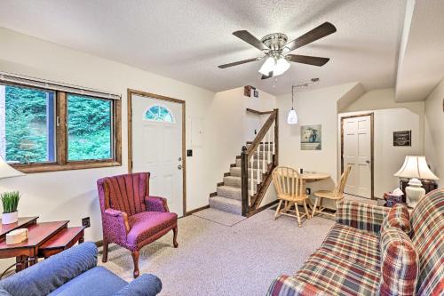 Outdoor Groups! Roan Mtn Cabin Across from Creek