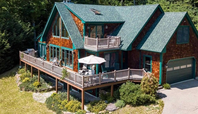 Peaceful Chalet in the White Mountain Forest | Sleeps 15!