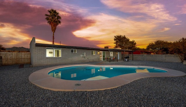 Pool | 4 BR 2 BA | Davis Monthan AFB | Renovated