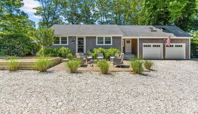Popponesset-3 bedrooms, 2 baths, sleeps 6, w/cental A/C