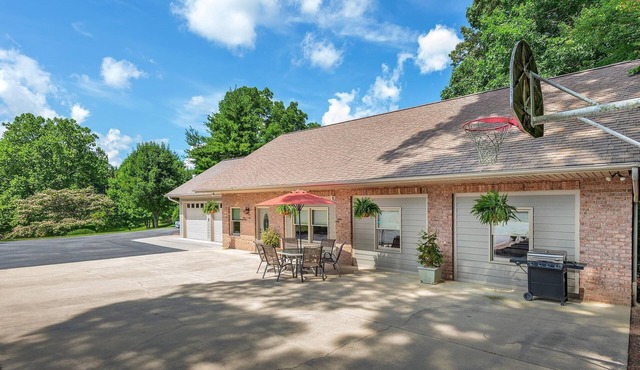 Private Mountain Retreat with Pond, Pool & Scenic Views - Minutes from Asheville