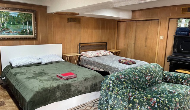 Room with Two DB Beds, Bathroom, Fridge, MW, TV, Wifi - 1 guest 64, 2 guests 120