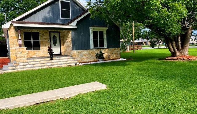 Ruby on Jade Modern Ranch W/Amazing Patio