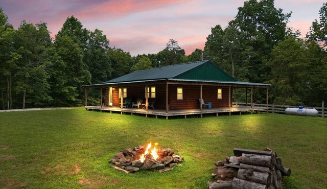 Serene Retreat, Private Setting, Near Muir Valley Climbing & Redpoint BBQ