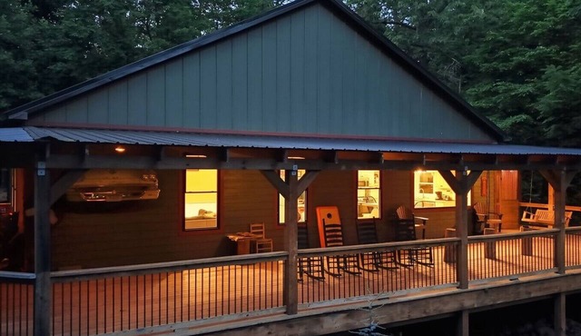 Smoky Trails Retreat | Sleeps 16 + Lots of Games!