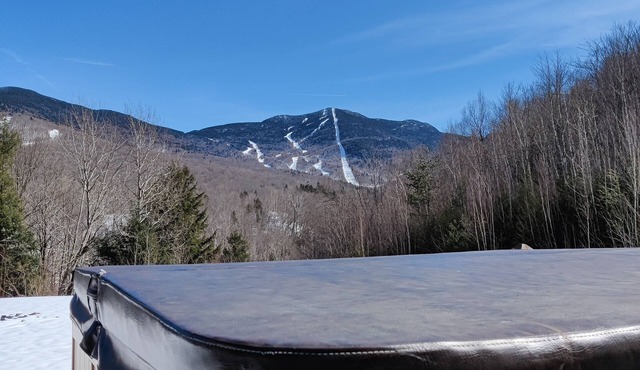 Spectacular Ski Slope Views! Just minutes to the slopes of Smugglers' Notch!
