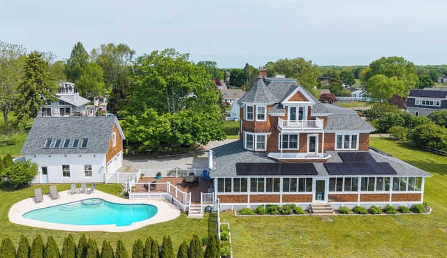 Stunning Historic Waterfront Mansion with pool