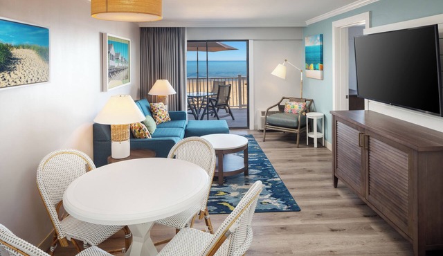 Surfside Hotel and Suites