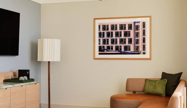 The Atlas Hotel | Minutes to Boston University | Atlas Suite