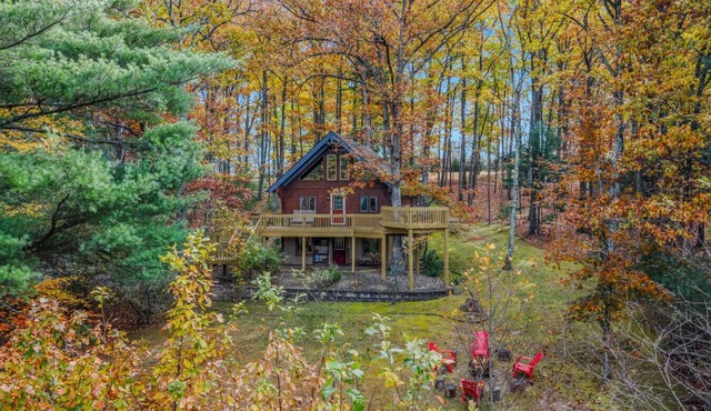 The Outlook - fireplace, view, pets, wifi, fire pit, foosball, deck